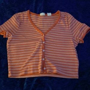 Levi's Women's Chili Red Short Sleeve Cropped Gema T-Shirt -  Large